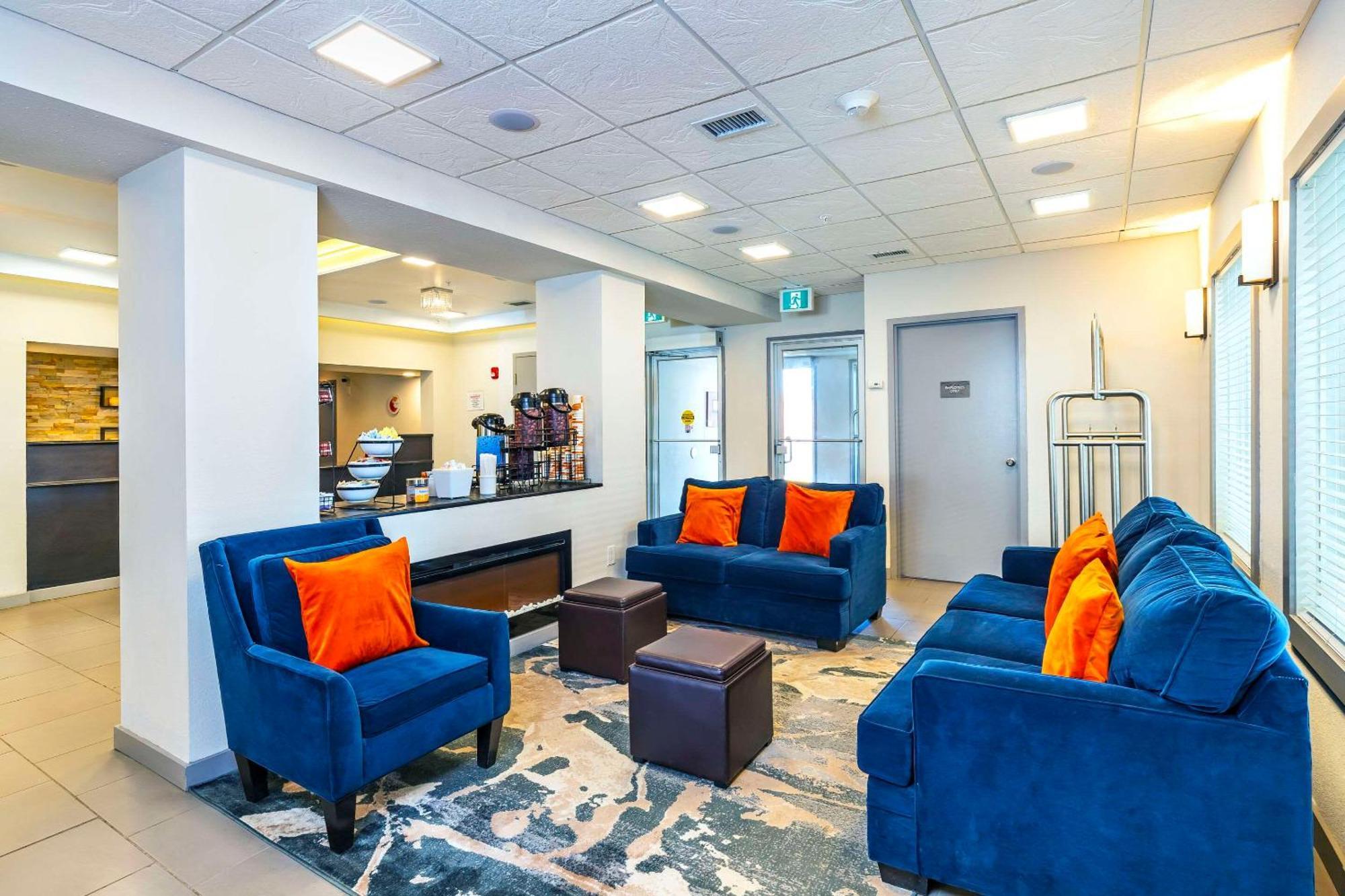 Comfort Inn & Suites Yorkton Kültér fotó