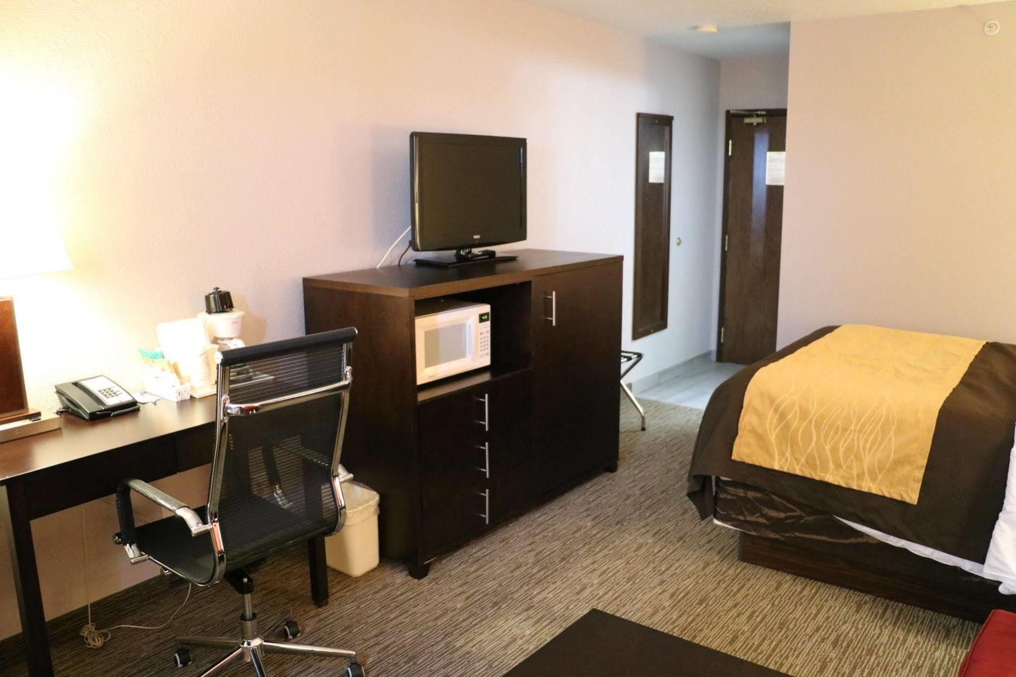 Comfort Inn & Suites Yorkton Kültér fotó