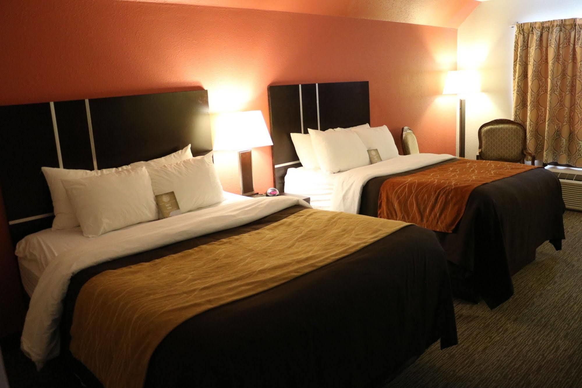 Comfort Inn & Suites Yorkton Kültér fotó